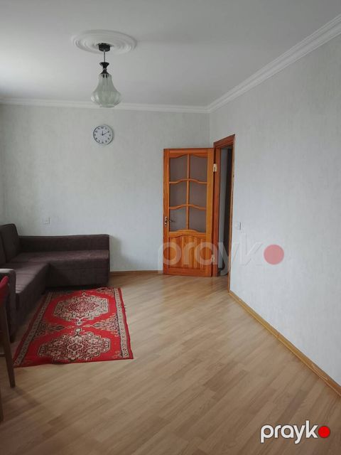 Satılır 1 otaqlı köhnə tikili 35 m²