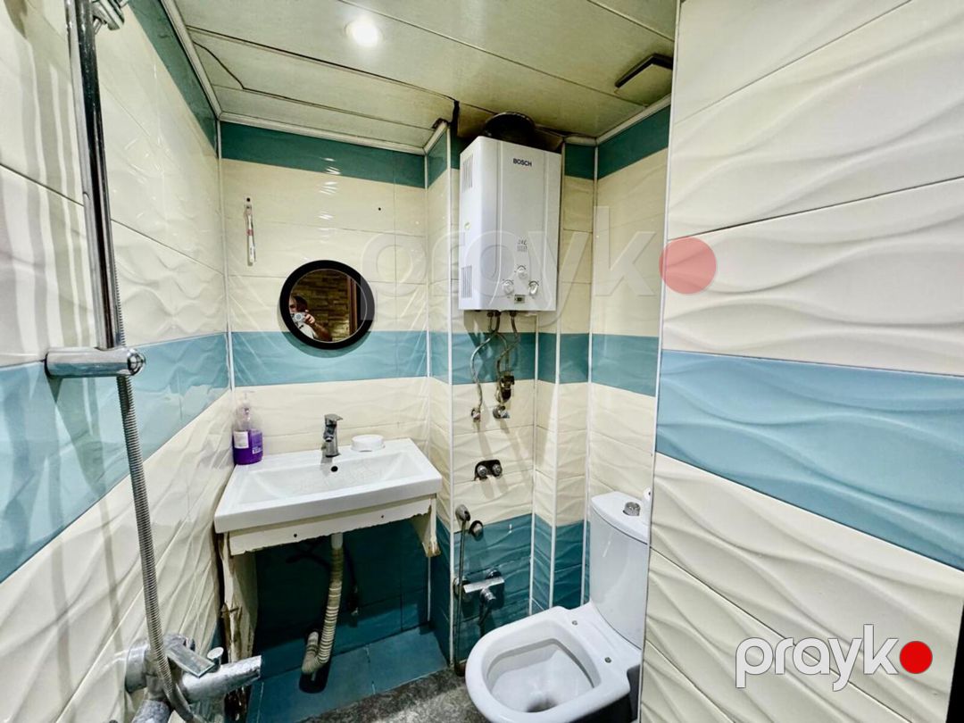Satılır 2 otaqlı köhnə tikili 52 m² — Mənzil, Bakı (8)