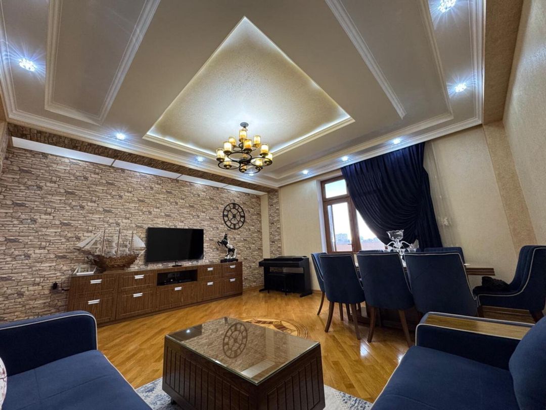 Satılır 3 otaqlı yeni tikili 147 m² — Mənzil, Bakı (2)