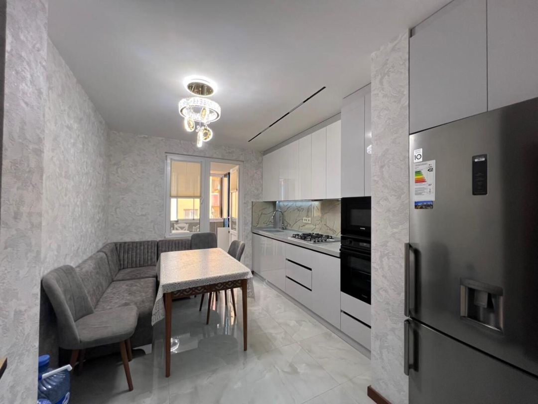 Satılır 5 otaqlı köhnə tikili 110 m² — Mənzil, Bakı (4)