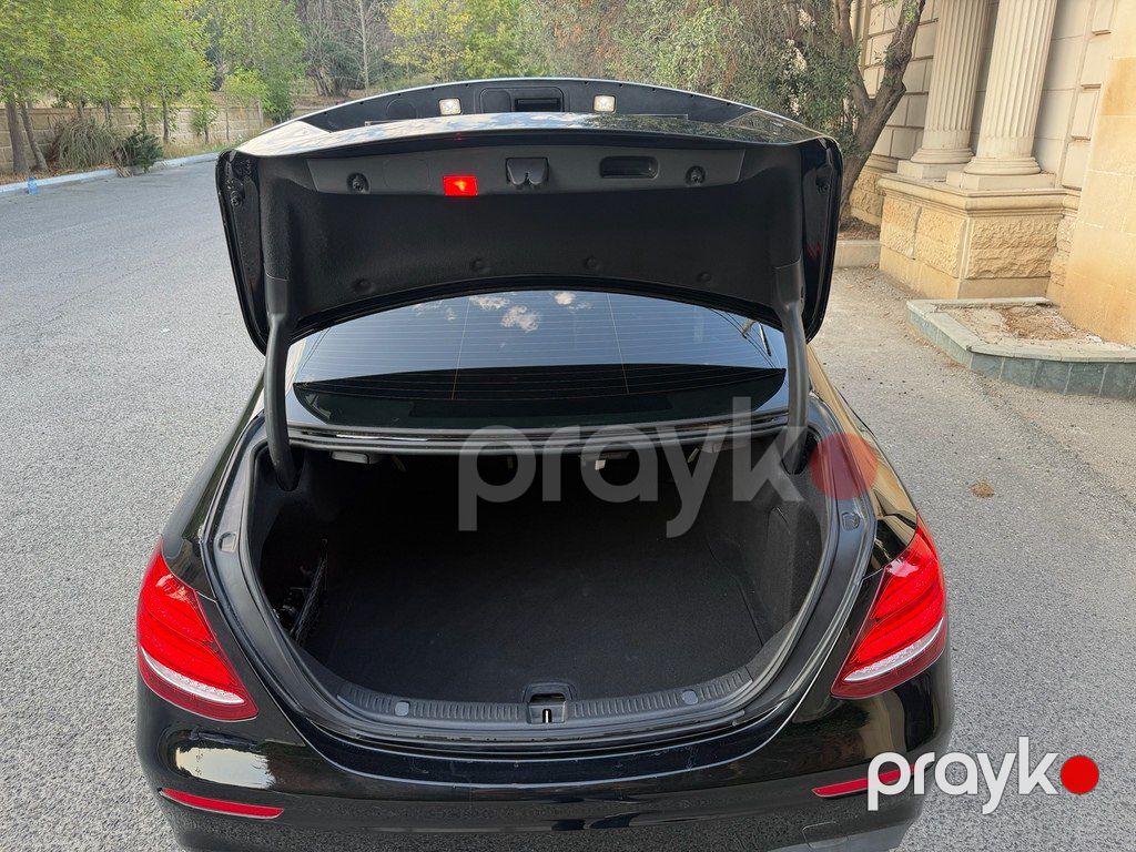 Mercedes E 300, 2.0 L, 2019 il, 150 000 km — Avtomobillər, Bakı (6)