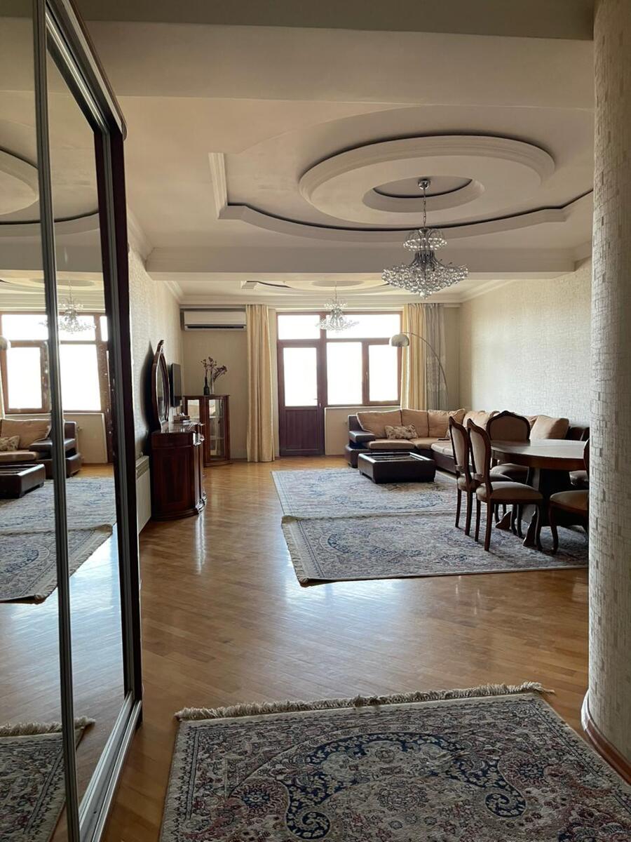Satılır 3 otaqlı yeni tikili 130 m² — Mənzil, Bakı (5)