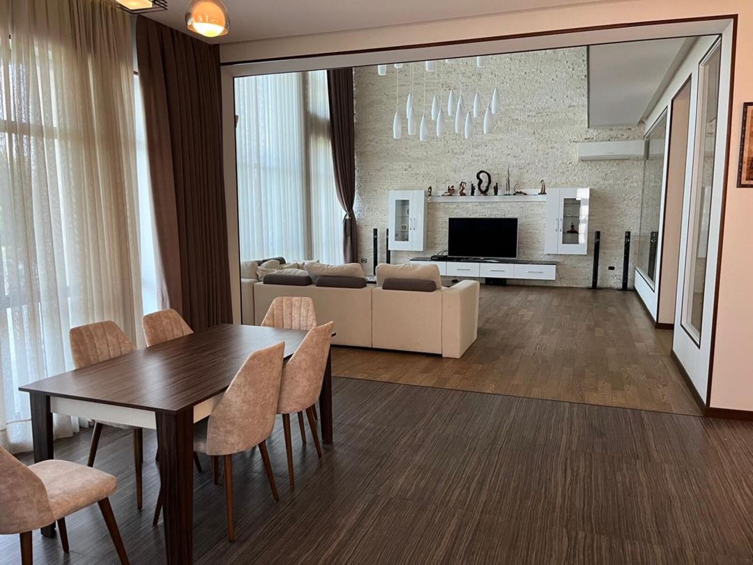 İcarəyə verilir 8 otaqlı həyət evi/bağ evi 800 m² — Ev, villa, Bakı (8)