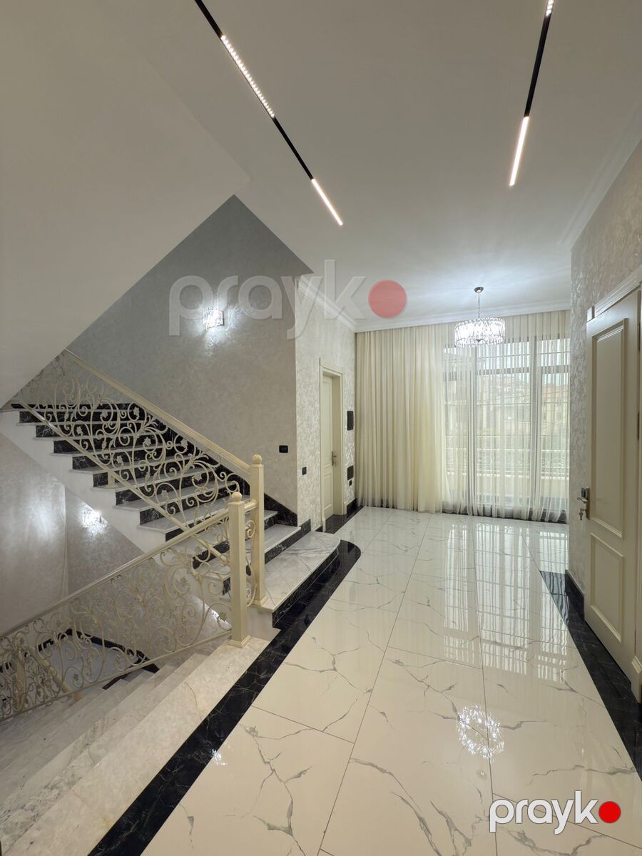 Satılır 6 otaqlı həyət evi/bağ evi 450 m² — Ev, villa, Bakı (12)