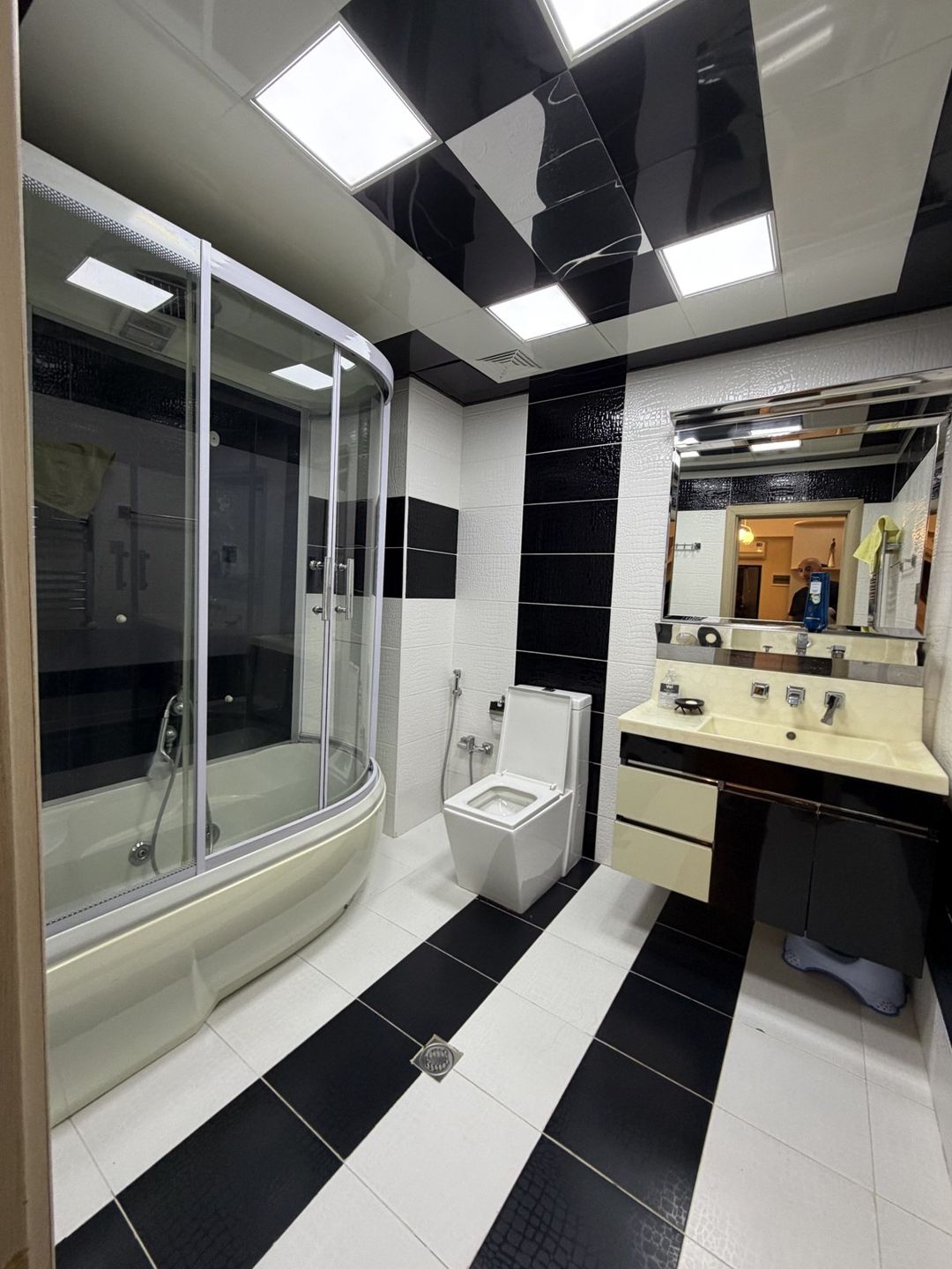 Satılır 4 otaqlı yeni tikili 120 m² — Mənzil, Bakı (10)