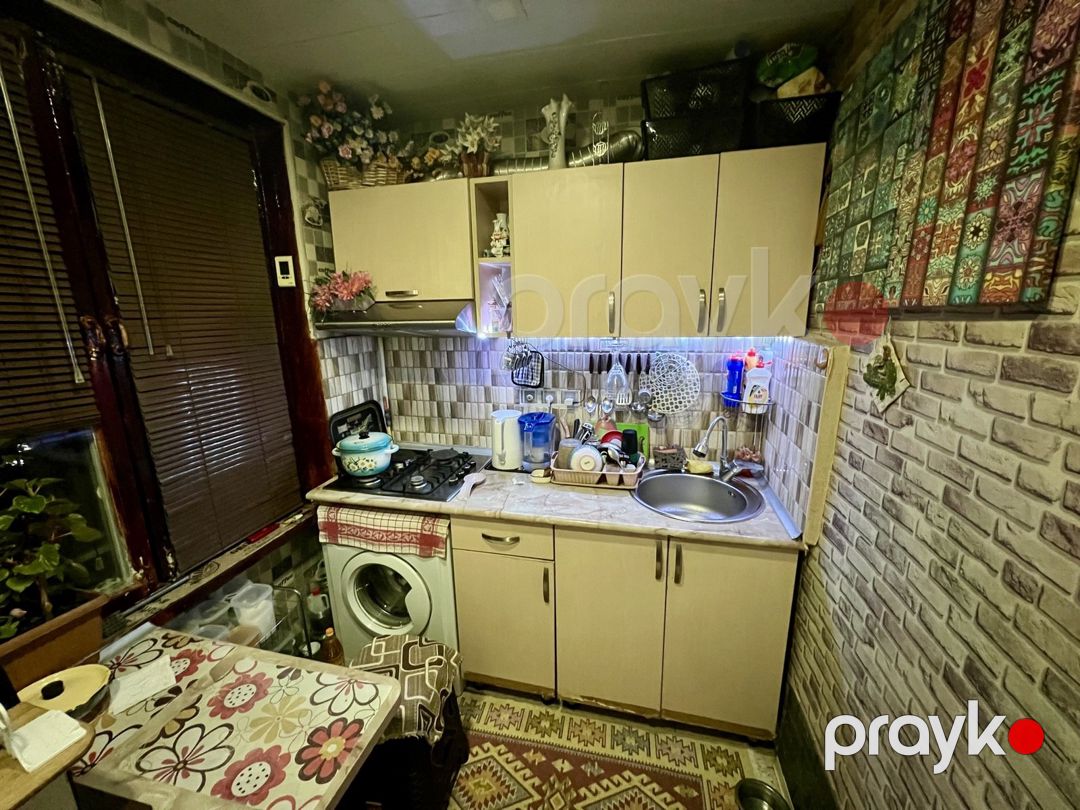 Satılır 1 otaqlı köhnə tikili 33 m² — Mənzil, Bakı (7)