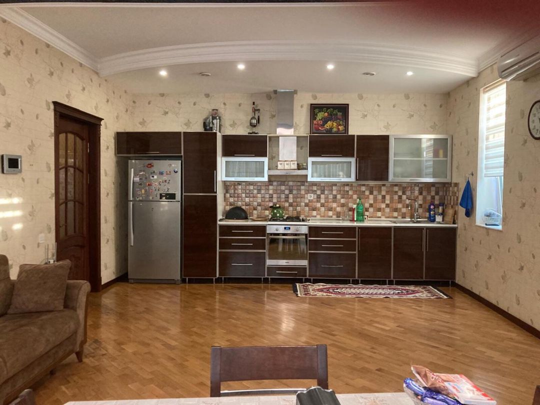 Satılır 6 otaqlı həyət evi/bağ evi 330 m² — Ev, villa, Bakı (8)