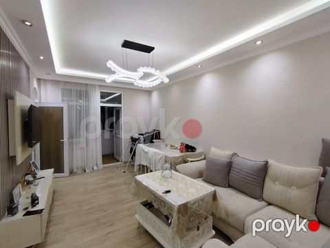 Satılır 3 otaqlı köhnə tikili 76 m² — Bakı