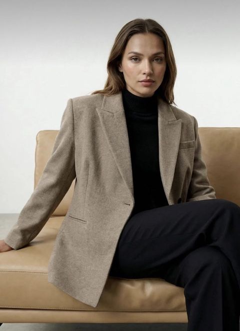 Qadınlar üçün bej rəngli oversize/blazer gödəkçə Heç geyilmeyib — Xırdalan