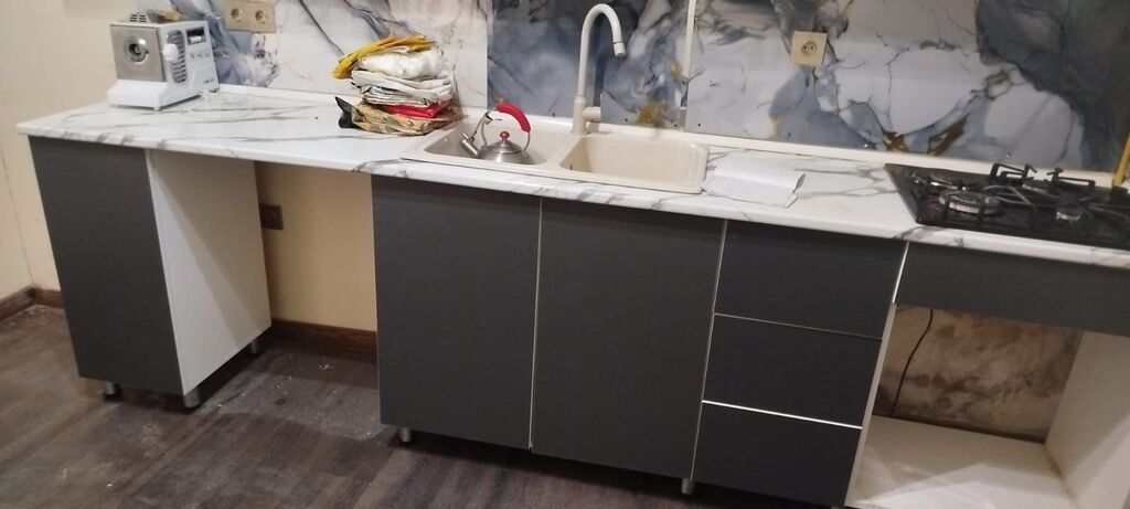 Mətbəx mebel dəsti – kompakt modullu sistem - Rəng və dizayn: Tünd — Mətbəx mobilyası, Bakı (4)