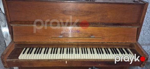 İşlək veziyetde pianodur hazır vezihetde