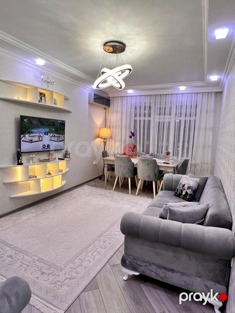 Satılır 2 otaqlı köhnə tikili 60 m² — Mənzil, Bakı (3)