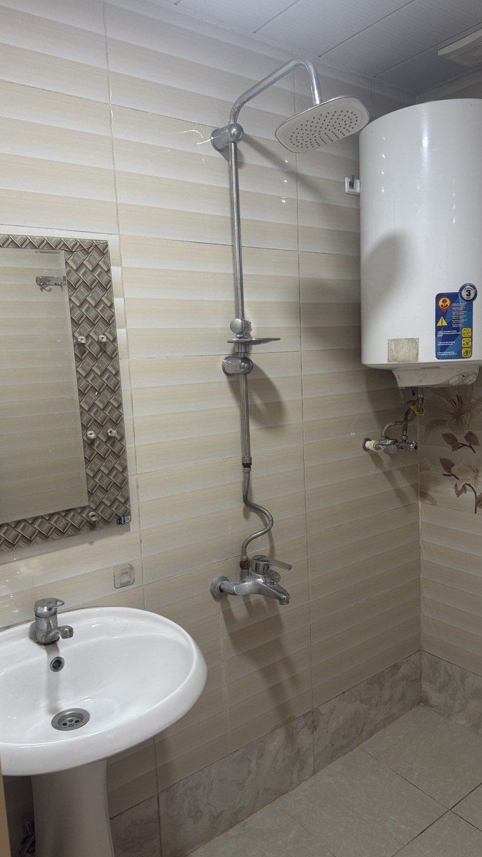 İcarəyə verilir 2 otaqlı köhnə tikili 65 m² — Mənzil, Bakı (4)