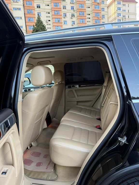 Volkswagen Touareg, 3.6 L, 2008 il, 244 370 km — Avtomobillər, Bakı (10)