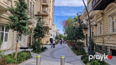 Satılır 3 otaqlı yeni tikili 185 m²