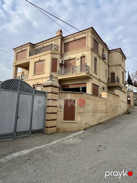 Satılır 7 otaqlı həyət evi/bağ evi 850 m² — Bakı
