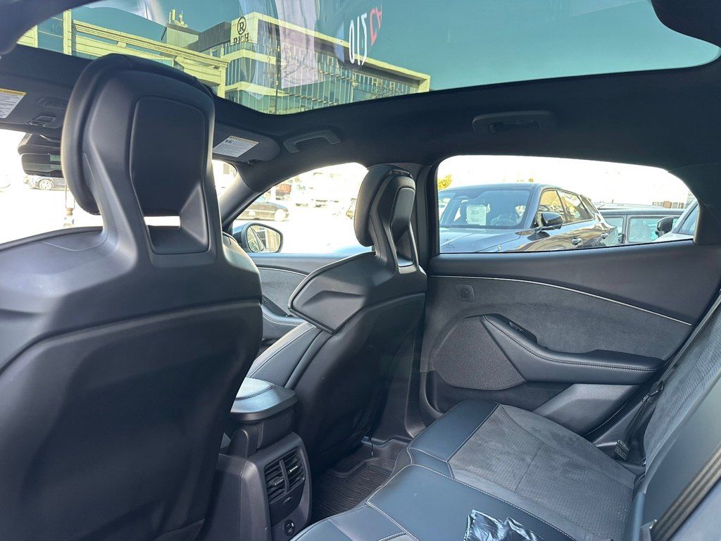 Ford Mustang Mach-E, 88 kWh, 2023 il, 26 300 km — Avtomobillər, Bakı (9)
