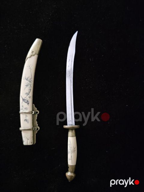 Antik suvenir xəncər — Bakı