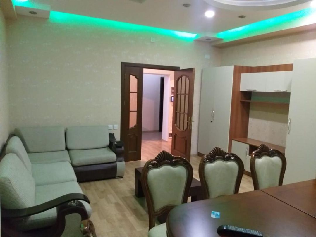 İcarəyə verilir 2 otaqlı yeni tikili 95 m² — Mənzil, Bakı (2)