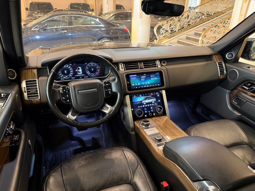Land Rover Range Rover, 3.0 L, 2018 il, 98 000 km — Avtomobillər, Bakı (10)