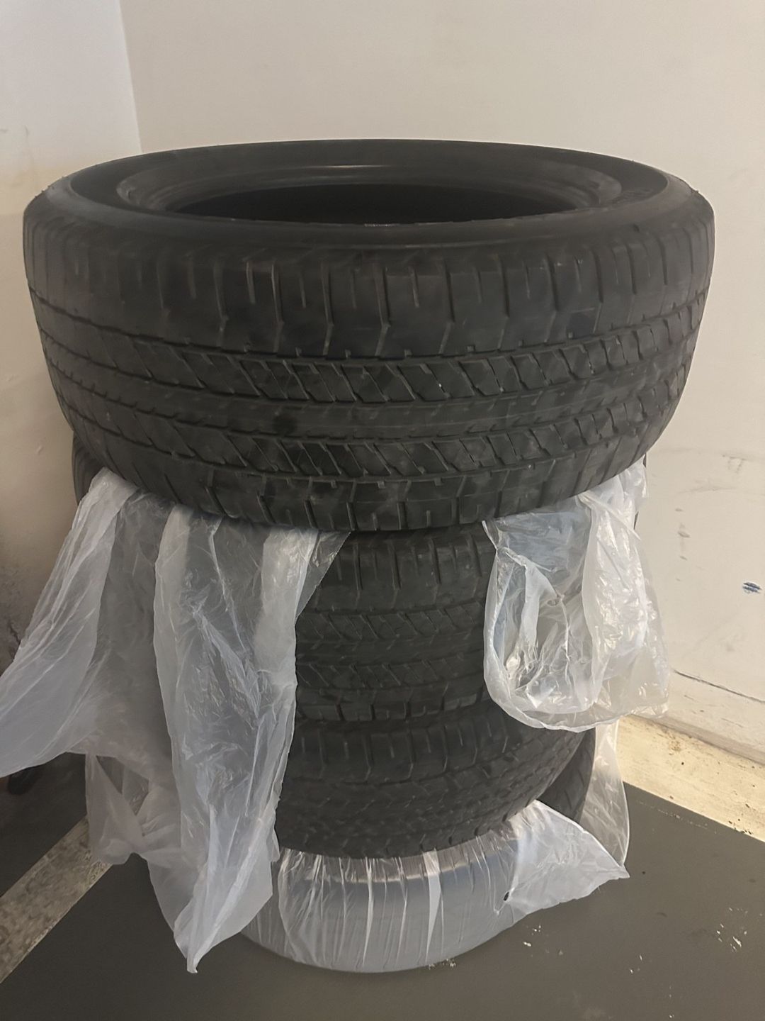 Bridgestone təkəri R20 — Ehtiyat hissələri və aksesuarlar, Bakı (3)