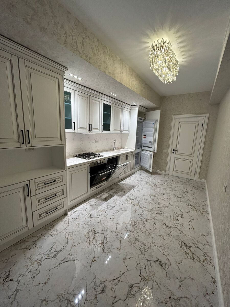 Satılır 4 otaqlı yeni tikili 180 m² — Mənzil, Bakı (6)