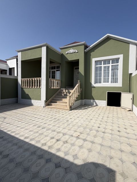 Satılır 3 otaqlı həyət evi/bağ evi 100 m² — Bakı