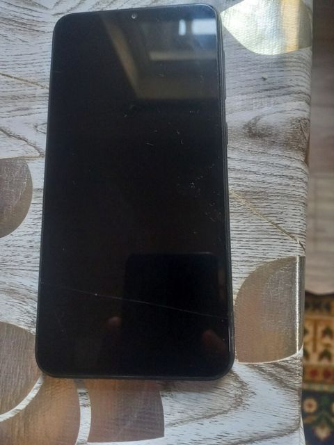 Samsung Galaxy A10 Black 32GB/2GB — Bakı