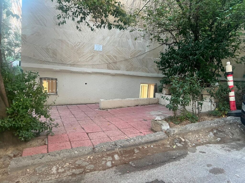 9 mkr Nəsimi m yaxın 26 və18 saylı marşrutların son dayanacağında — Əmlak, Bakı (3)