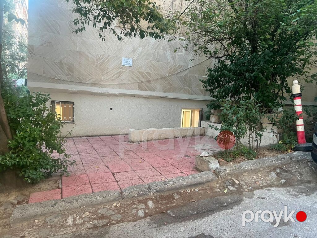 9 mkr Nəsimi m yaxın 26 və18 saylı marşrutların son dayanacağında — Əmlak, Bakı (3)