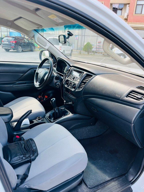 Mitsubishi L200, 2.4 L, 2021 il, 253 465 km — Avtomobillər, Bakı (6)