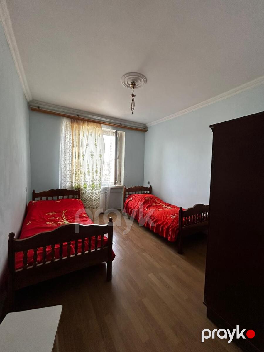 Satılır 5 otaqlı köhnə tikili 65 m² — Mənzil, Bakı (8)