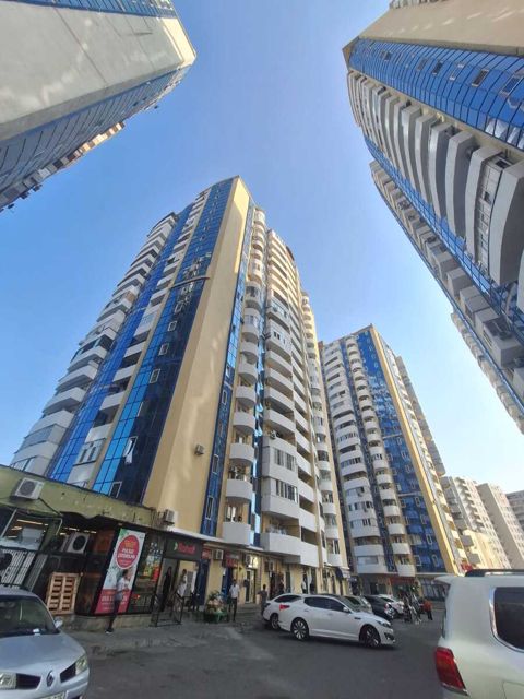 Satılır 4 otaqlı yeni tikili 131 m² — Bakı