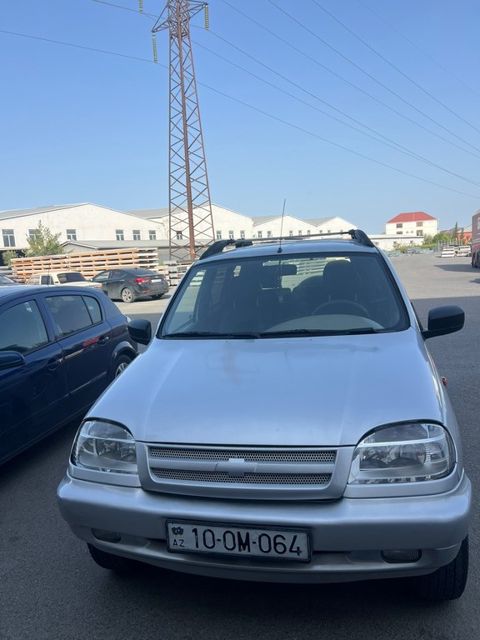 Chevrolet Niva, 1.7 L, 2005 il, 225 000 km — Bakı