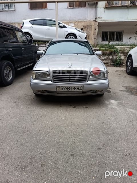 Mercedes C 220, 2.2 L, 1996 il, 600 000 km