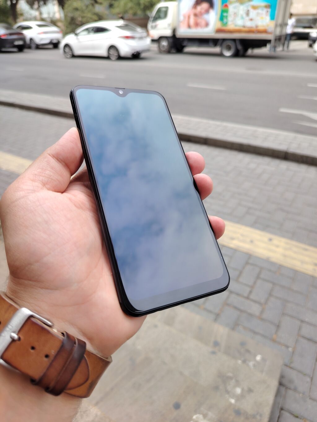 Samsung Galaxy A70, 64 GB, rəng - Qara, Zəmanət, Sensor, İki sim kartlı — Samsung, Bakı (2)