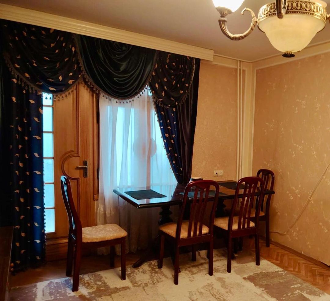 İcarəyə verilir 2 otaqlı köhnə tikili 59 m² — Mənzil, Bakı (3)