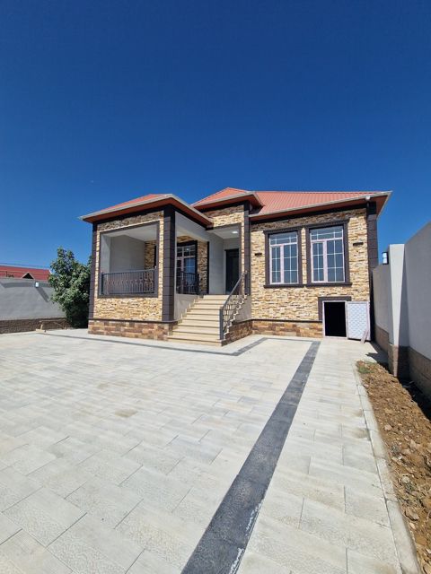 Satılır 4 otaqlı həyət evi/bağ evi 126 m² — Bakı