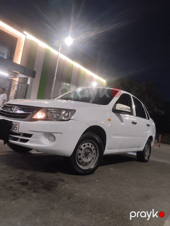 Lada (VAZ) Granta, 1.6 L, 2013 il, 318 000 km — Avtomobillər, Bakı (2)