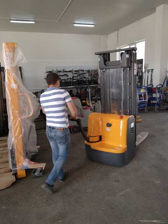 Elektrikli yük qaldıran "Hochkraft CDDR15-III", 2024 il — Biznes və avadanlıq, Bakı (3)