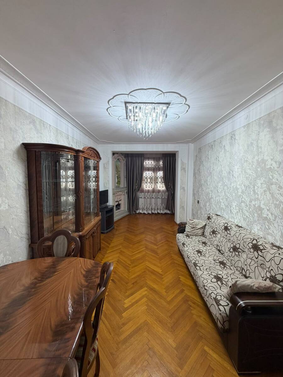 Satılır 4 otaqlı köhnə tikili 112 m² — Mənzil, Bakı (4)