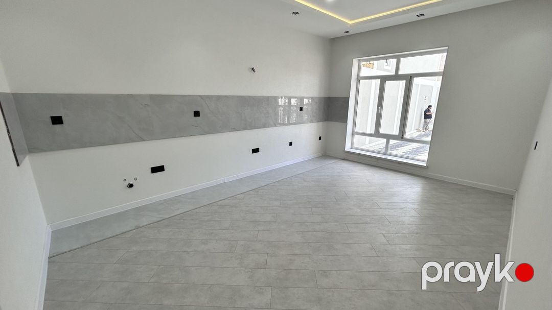 Satılır 5 otaqlı həyət evi/bağ evi 220 m² — Ev, villa, Bakı (11)