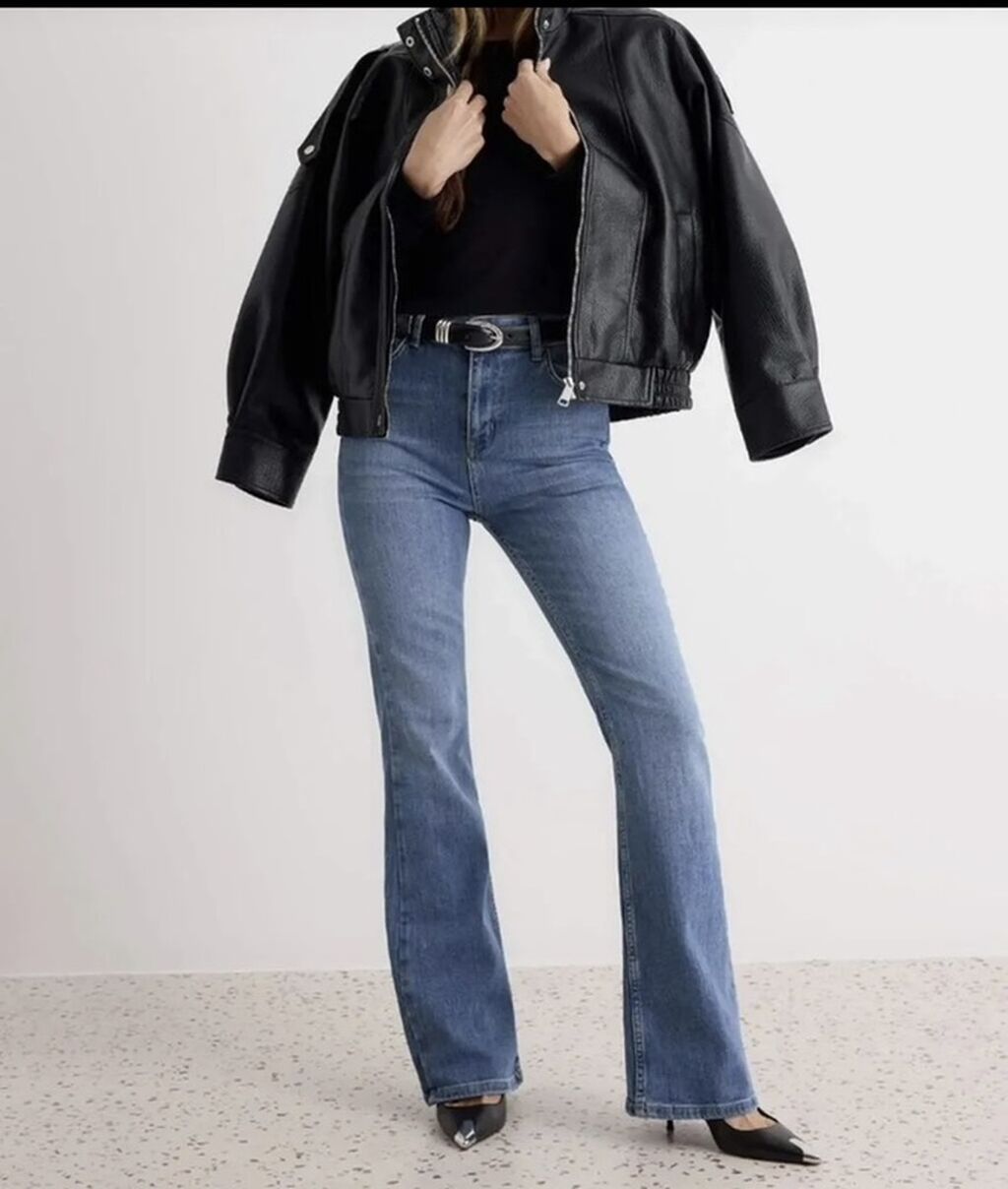 Qadınlar üçün klassik mavi jeans – straight/flared kəsim — Jinslər, Xırdalan