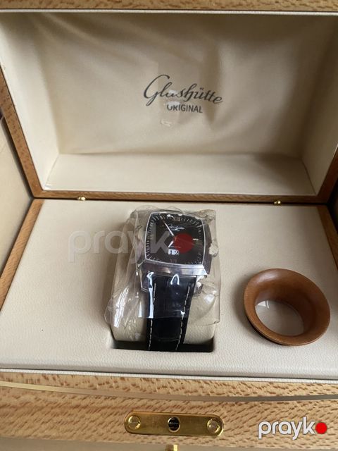 Glashütte qol saatı — Bakı