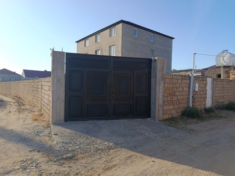 Satılır 6 otaqlı həyət evi/bağ evi 360 m² — Bakı