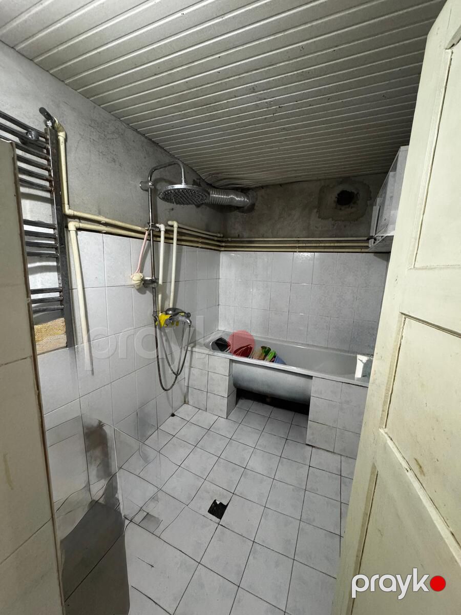 Həyət evi, Bakıxanov qəs — Ev, villa, Bakı (11)