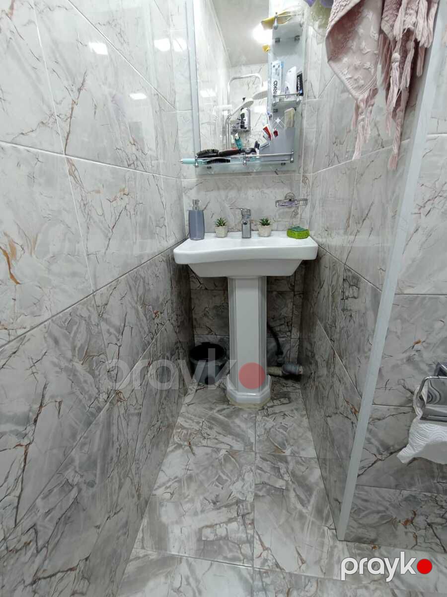 Satılır 2 otaqlı köhnə tikili 45 m² — Mənzil, Bakı (8)