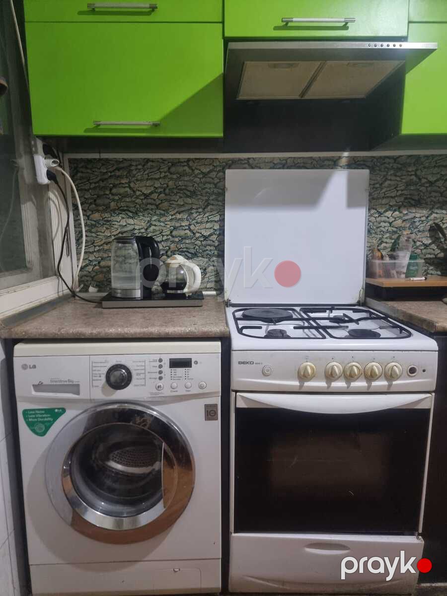 İcarəyə verilir 3 otaqlı köhnə tikili 200 m² — Mənzil, Bakı (9)