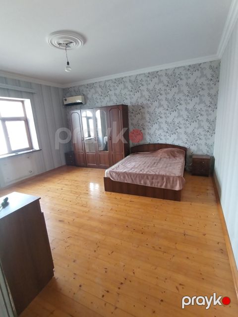 İcarəyə verilir 1 otaqlı köhnə tikili 45 m²