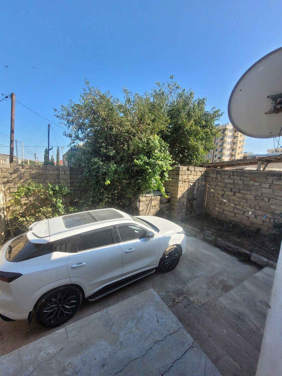 Həyət evi, Savalan qəs — Ev, villa, Bakı (4)
